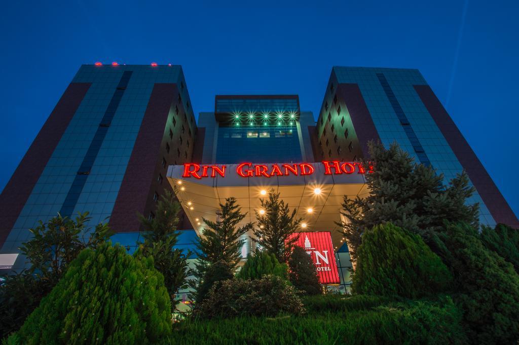 Rin Grand Hotel Bucarest Extérieur photo